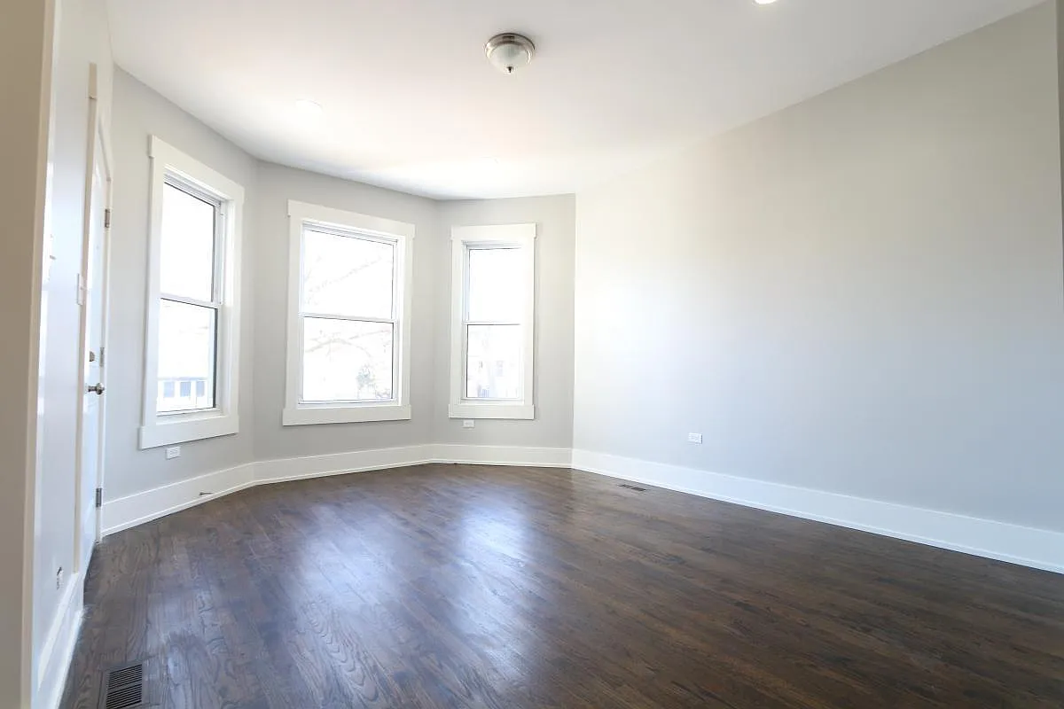 2 bed, 1600 sqft, $2,675 — Photo 2