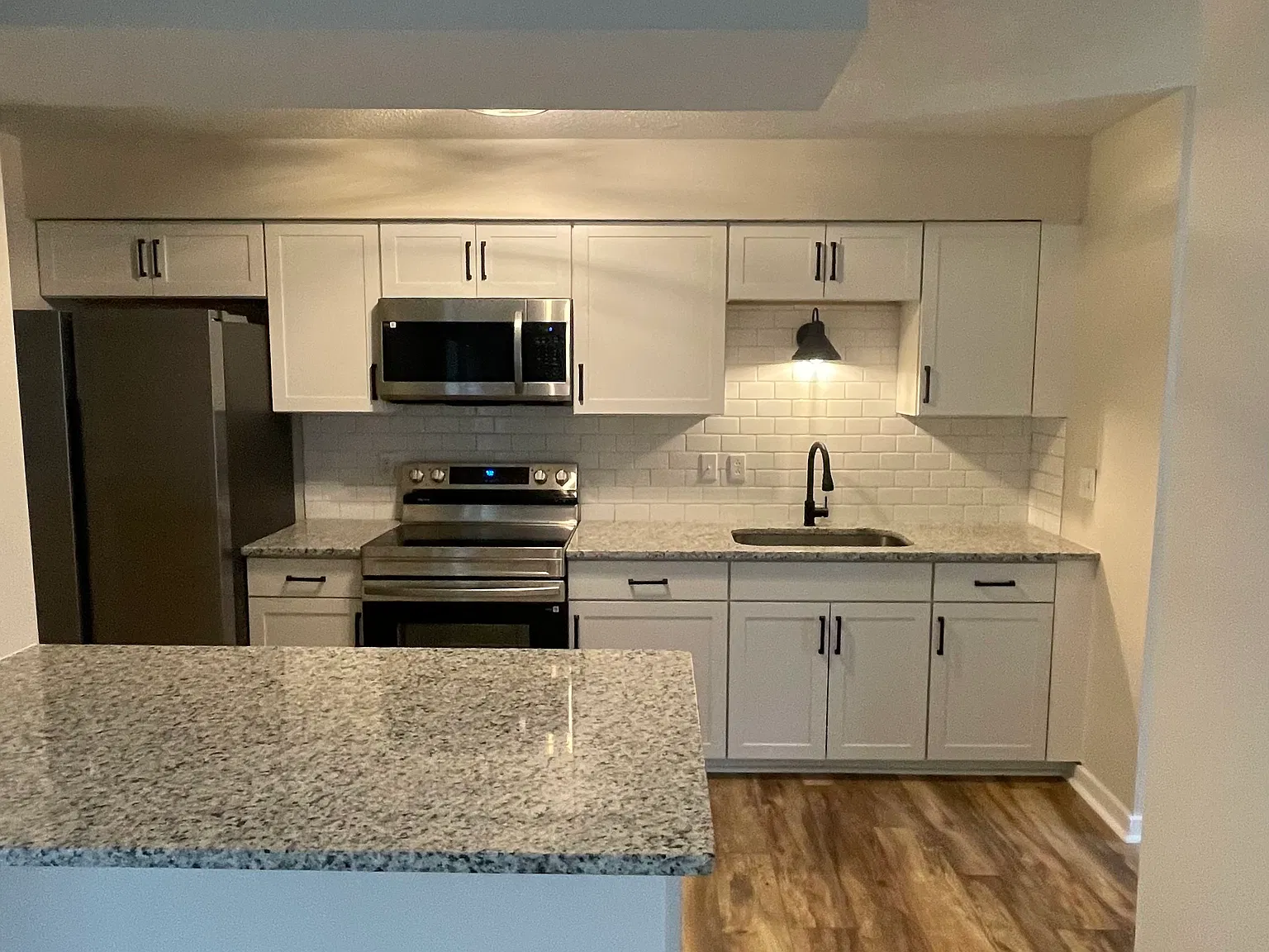 3 bed, 1.5 bath, 1200 sqft, $1,495 — Photo 4