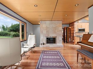 105 Hillside Dr, Davidson, NC 28036