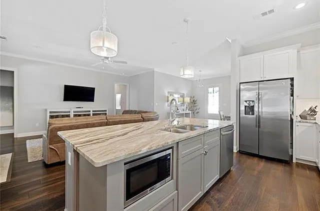 1029 Spring Haven Ln — Photo 8