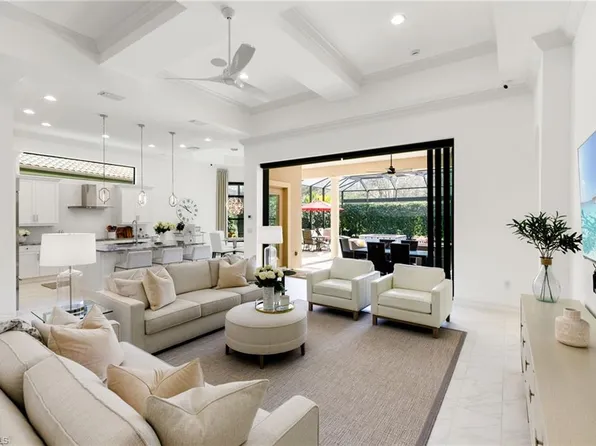7509 Lantana CIR, NAPLES, FL 34119
