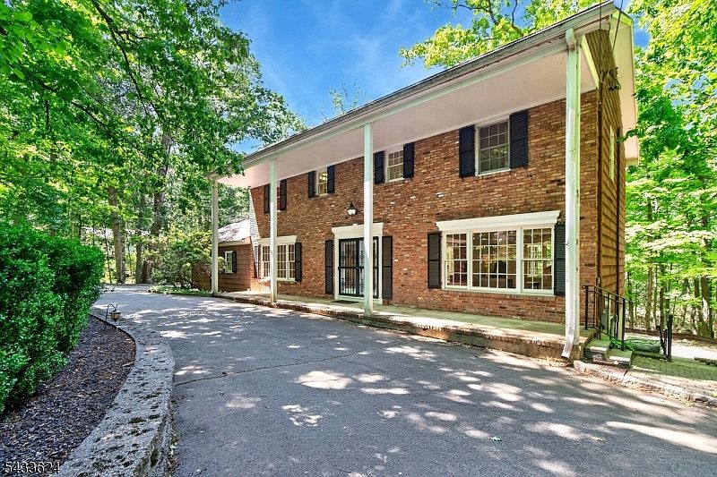 1st image of 53 Joan Drive