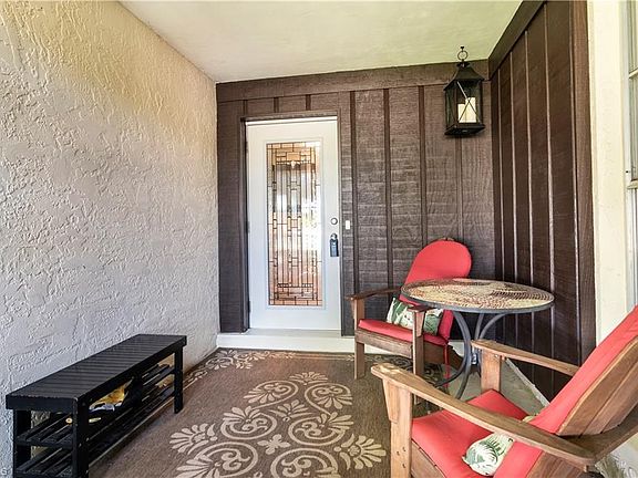 2nd image of 4715 Lakewood BLVD #J13
