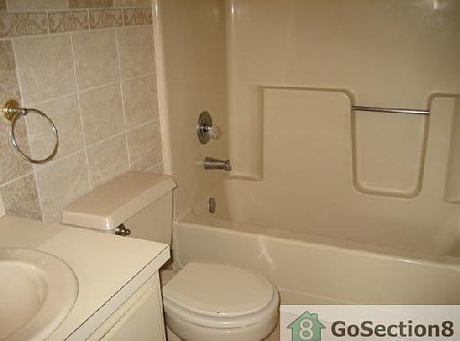 5th image of 7931 Southgate Blvd APT E9