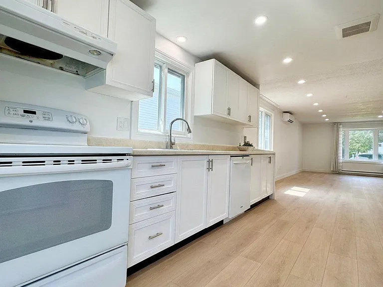 321 Sunnidale Rd #MAIN — Photo 6