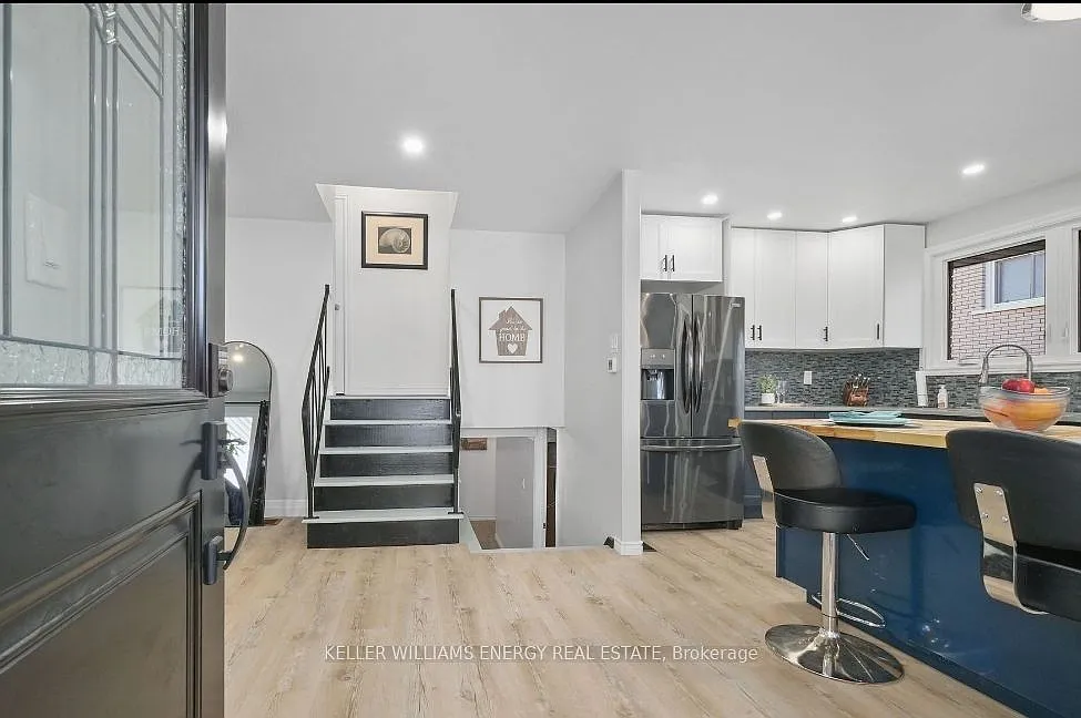 4 bed, $2,750 — Photo 3