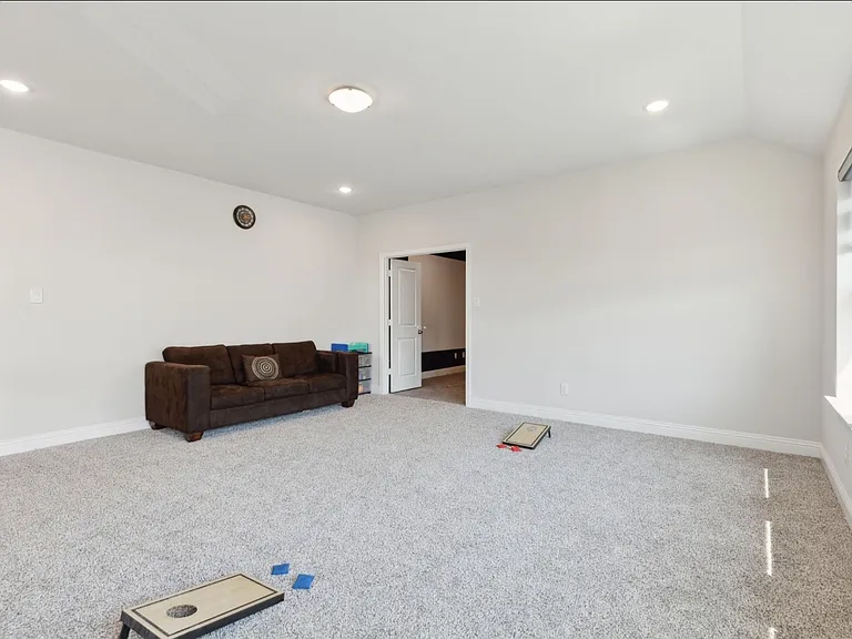 3640 Lillian Ct — Photo 11