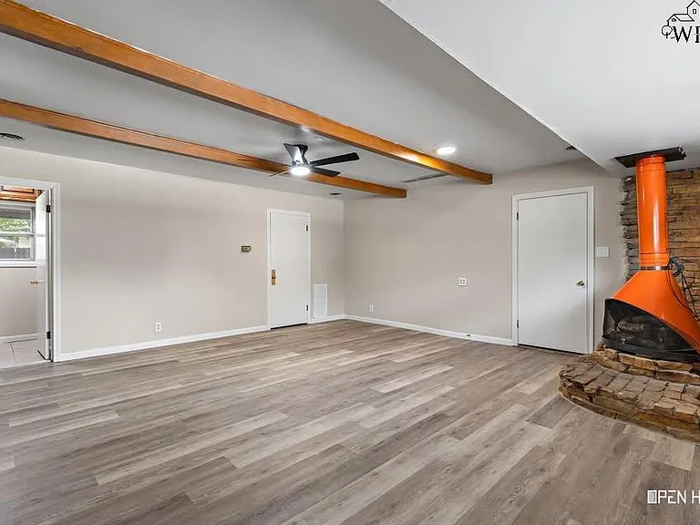 4202 Meadowbrook Dr — Photo 25