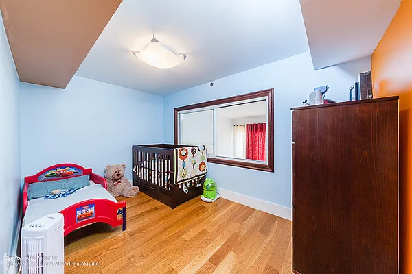 Sold by Silversons Realty LLC | media 19