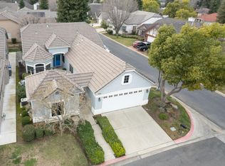 2262 Dawson Cove Ln, Clovis, CA 93611