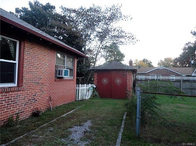 2nd image of 3310 West Broadway