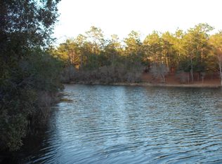 5745 Seminole Dr, Crestview, FL 32536