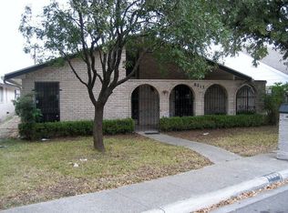 8213 Windway Dr, Windcrest, TX 78239