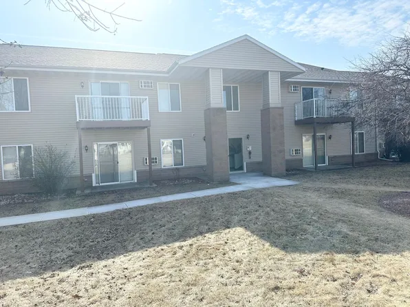 2826 & 2858 Holiday Dr #2, Janesville, WI 53545