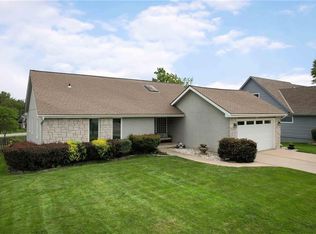 228 SW Seagull St, Lees Summit, MO 64082
