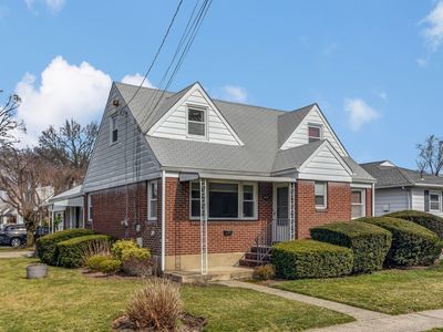 97 Bellair Ave, Fair Lawn, NJ, 07410