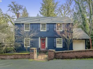 2720 SW English Ct, Portland, OR 97201