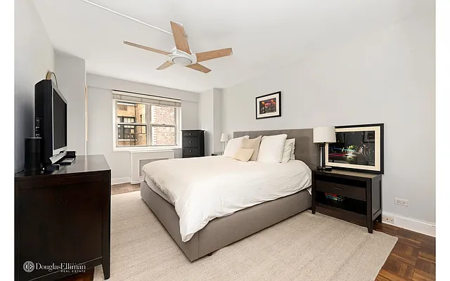 Sold by Douglas Elliman | media 4