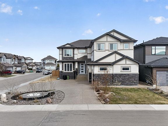 3rd image of 707 180th St SW