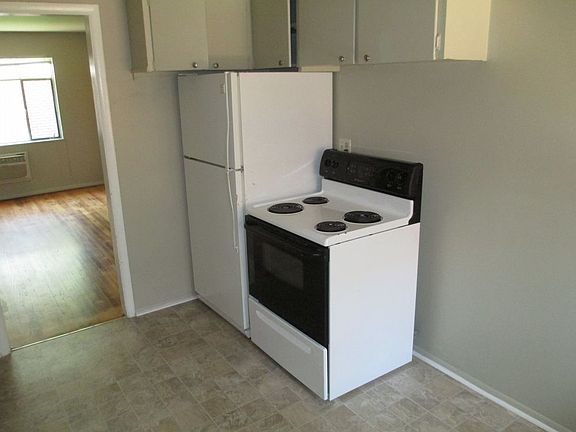 2nd image of 2472 S York St APT A