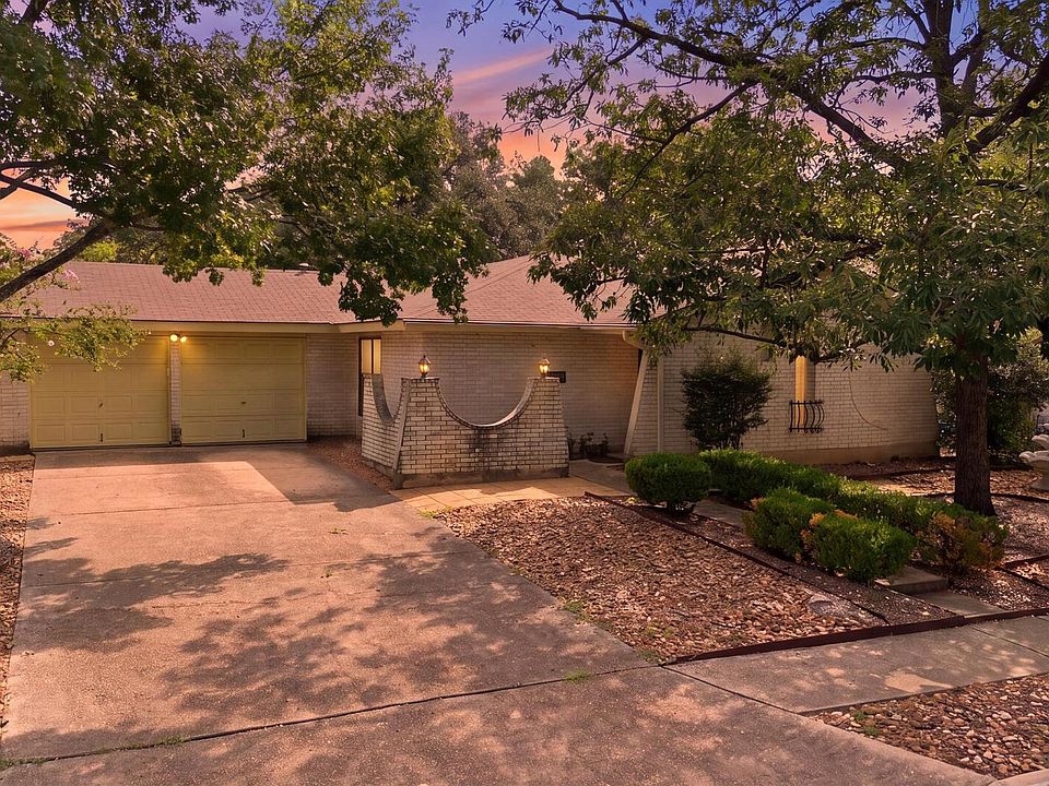 1st image of 6322 Forest Bend
