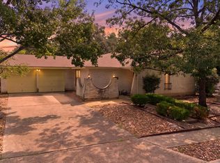6322 Forest Bnd, San Antonio, TX 78240