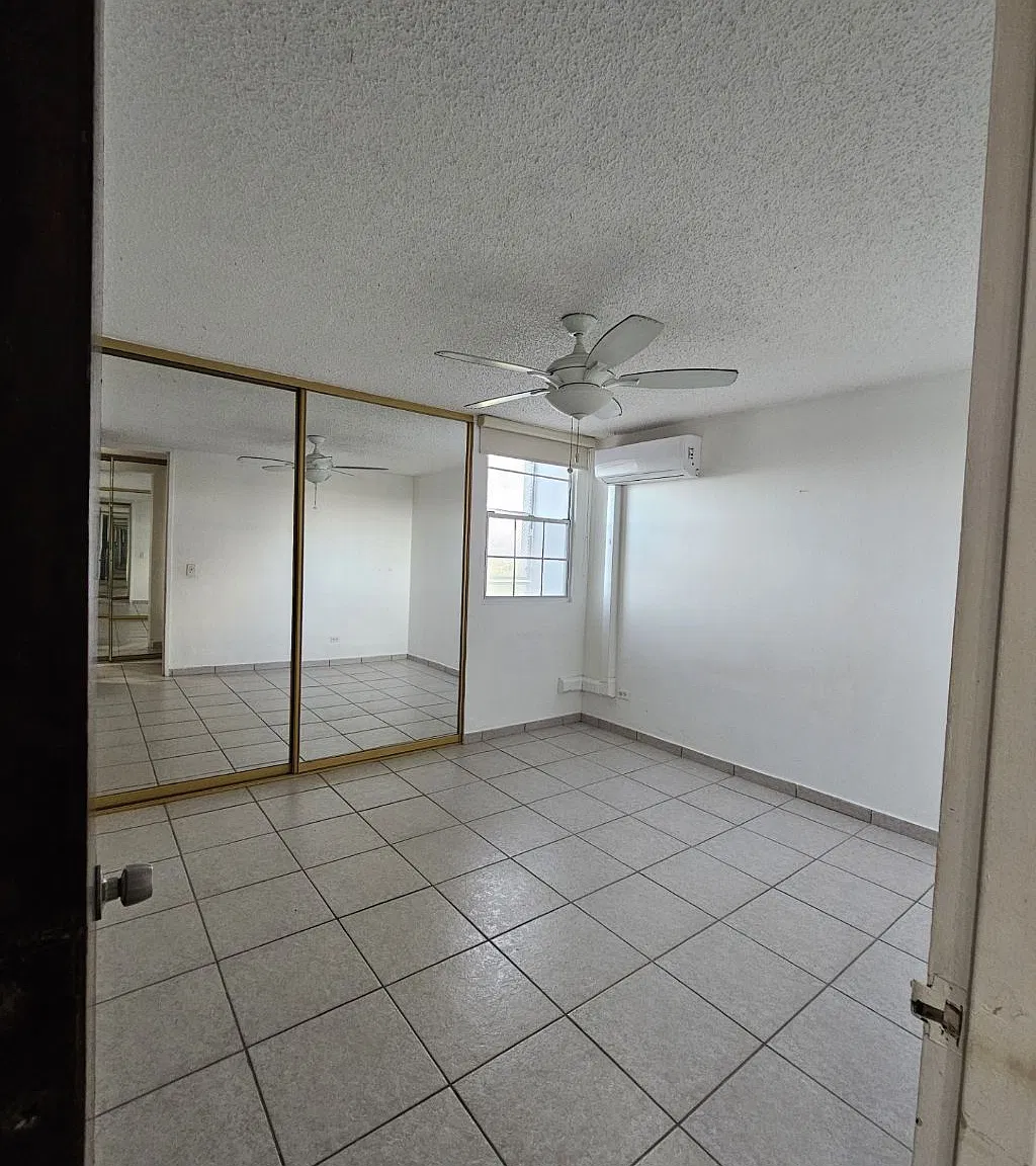 2 bed, 1.0 bath, 1100 sqft, $1,295 — Photo 4