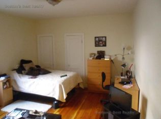 64 Burbank St #8A6, Boston, MA 02115