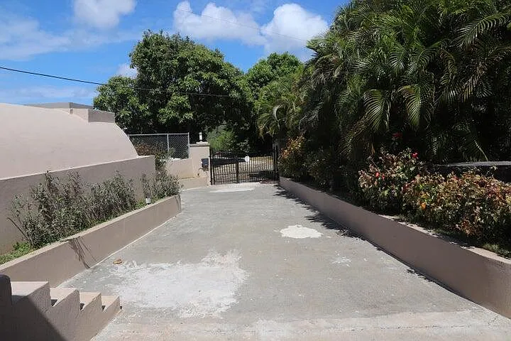 8-UNIT-2 Hope Est — Photo 14