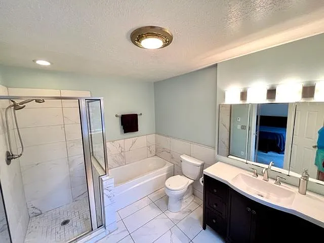 2492 Lily Langtry Ct — Photo 23