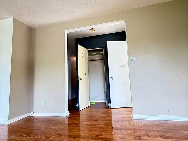 256 Patricia Ave #MAIN — Photo 13