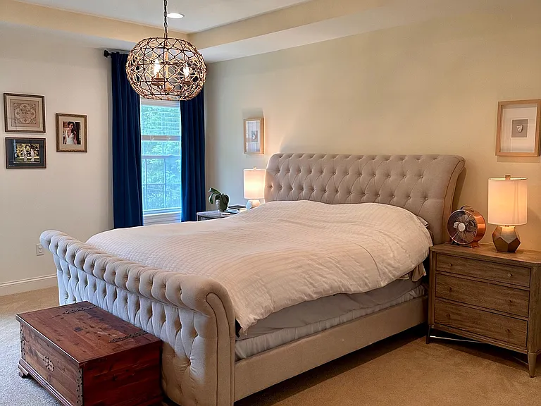 8 Lakepointe Way — Photo 12