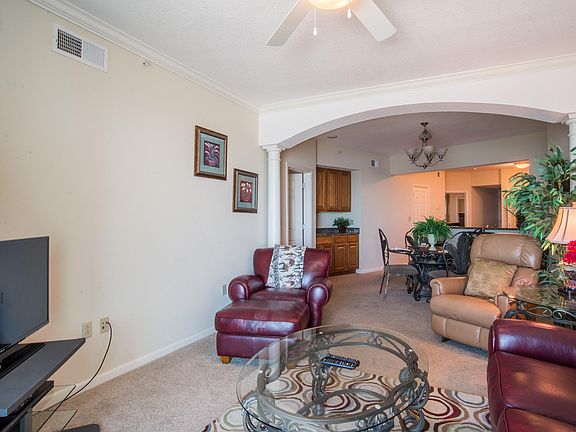 5th image of 2228 Beach Dr