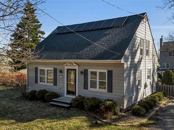 2nd image of 6135 Goodrich Rd