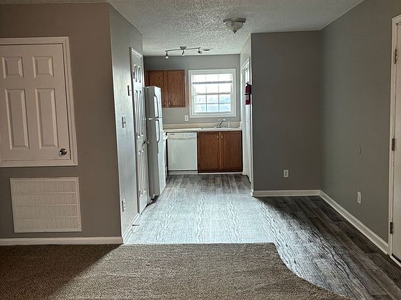 3rd image of 3839 Jockey Dr APT D