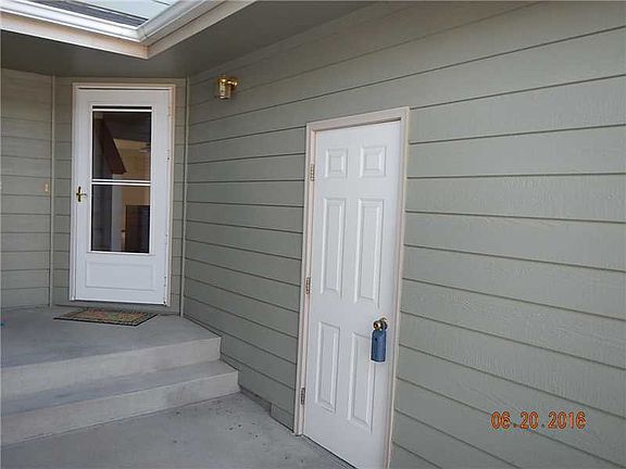 3rd image of 3955 Olympic Blvd APT 30
