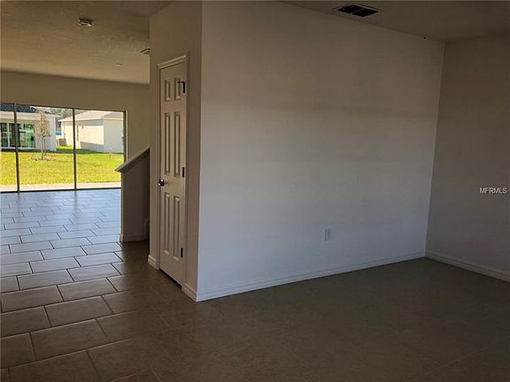 2nd image of 4879 Knoll Ln