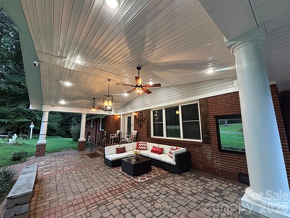 3rd image of 7124 Ridge Lane Rd