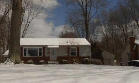 4649 Yarmouth Ln photo 1