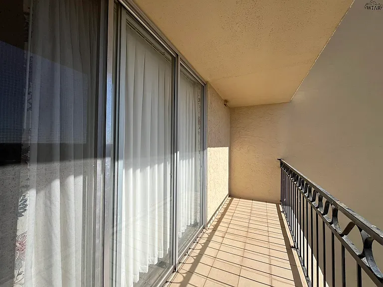 2100 Santa Fe St — Photo 16