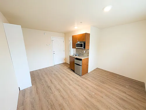 Floor plan 404