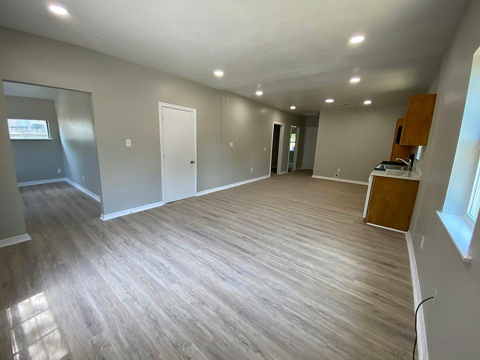 Open Concept Layout