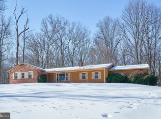 500 Springvale Rd, Great Falls, VA 22066