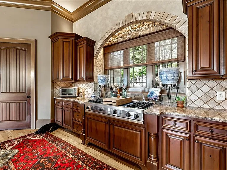 6407 Grand Marina Cir — Photo 14