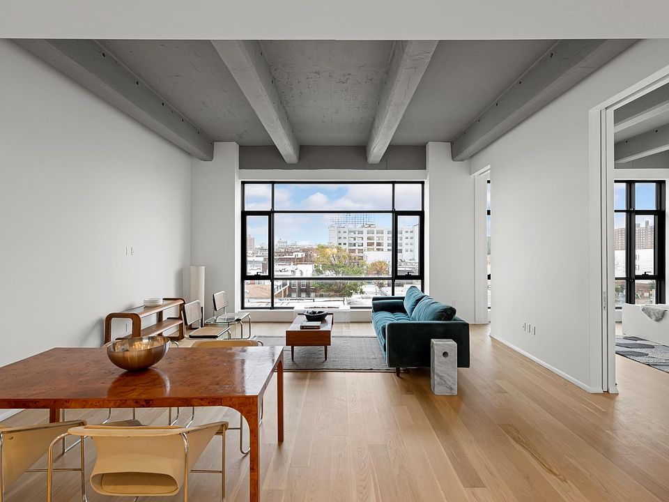 1st image of 160 Imlay St APT 4B3