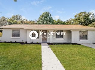 2102 Hartwell Ave, Sanford, FL 32771
