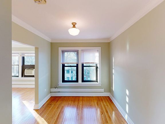 Dining/Living room