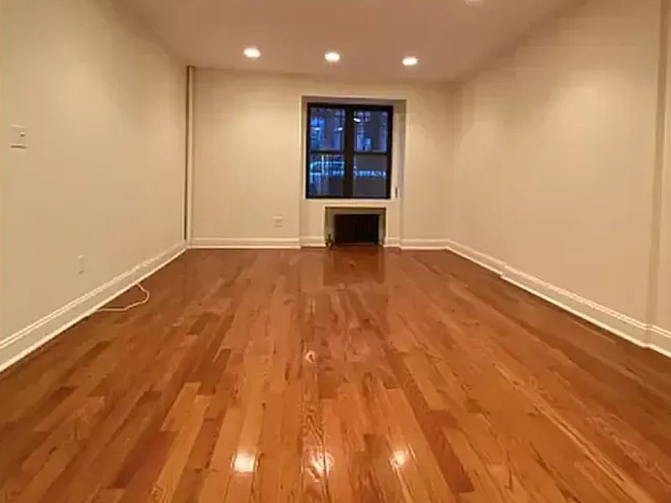 1st image of 25 W 87th St #1G