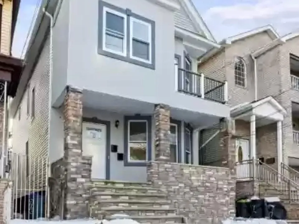 55 Bidwell Ave #1