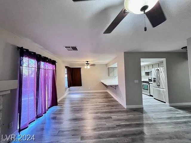 4 bed, 2.5 bath, 2080 sqft, $2,250 — Photo 2
